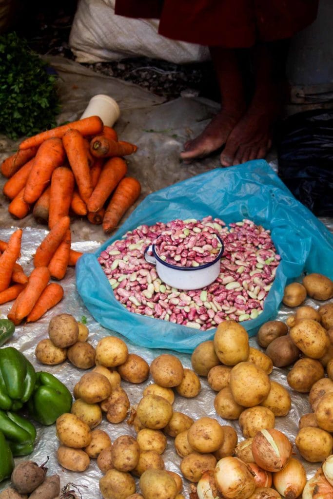 Haiti: A cancer diagnosis, a broken hip & a week in the poorest country in the western world | CatchingSeeds.com