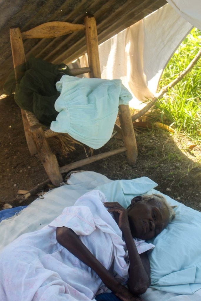 Haiti: A cancer diagnosis, a broken hip & a week in the poorest country in the western world | CatchingSeeds.com