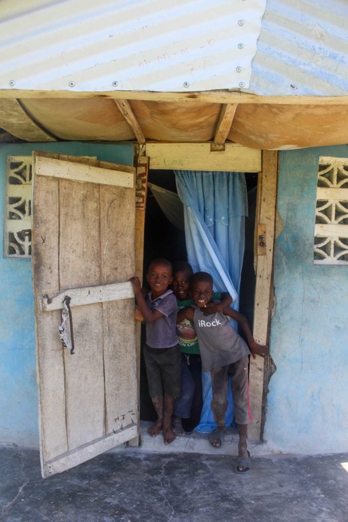Haiti: A cancer diagnosis, a broken hip & a week in the poorest country in the western world | CatchingSeeds.com