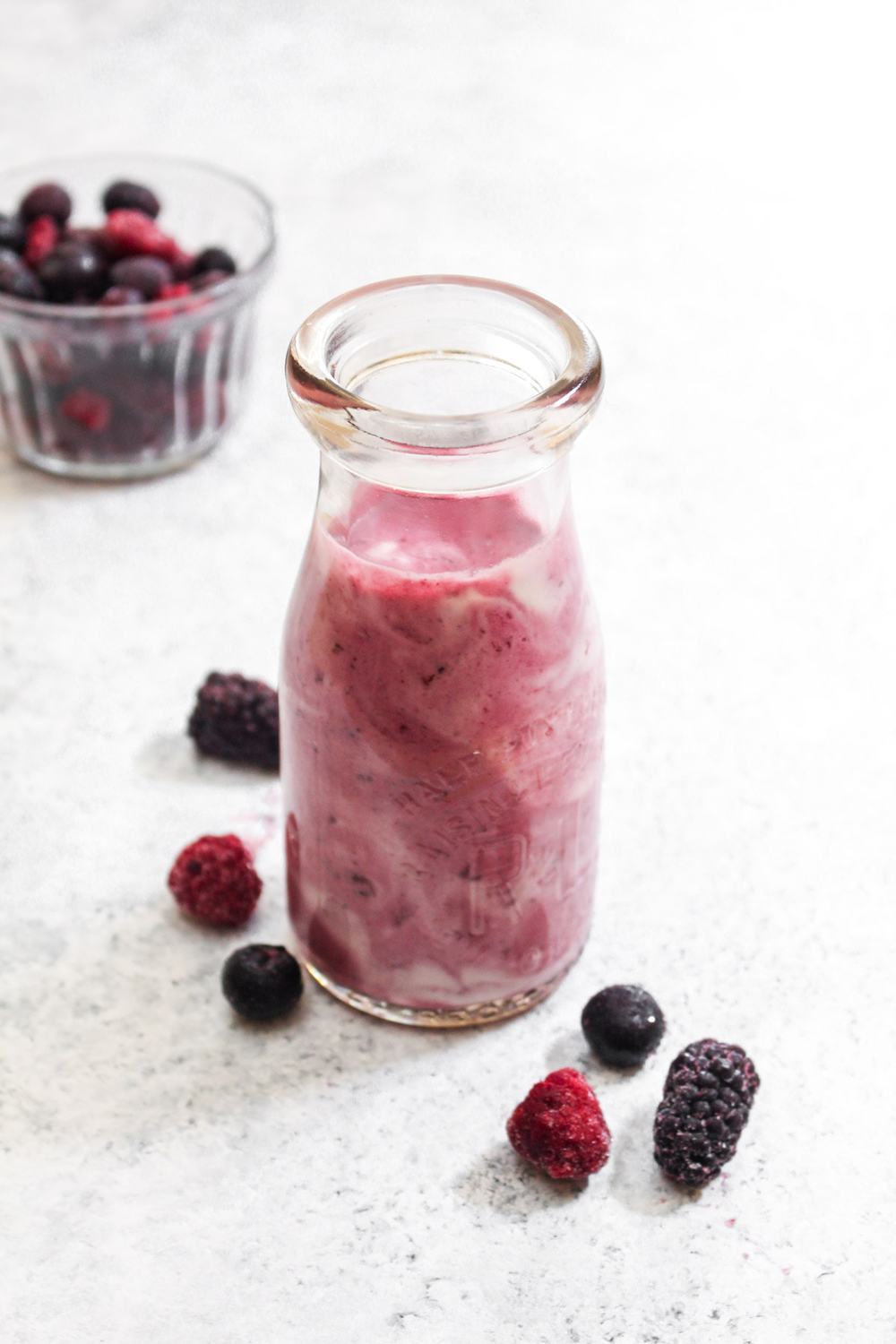 This 3 ingredient Drinkable Vegan Yogurt is a probiotic rich drink that is full of flavor! The sweet berries combined with the tangy coconut cashew yogurt is the perfect match. This simple method uses only a probiotic capsule and requires no fancy equipment. A creamy breakfast or snack that is paleo, vegan, gluten free, grain free, dairy free and sugar free. Made with just cashews, coconut, probiotics and berries. | CatchingSeeds.com