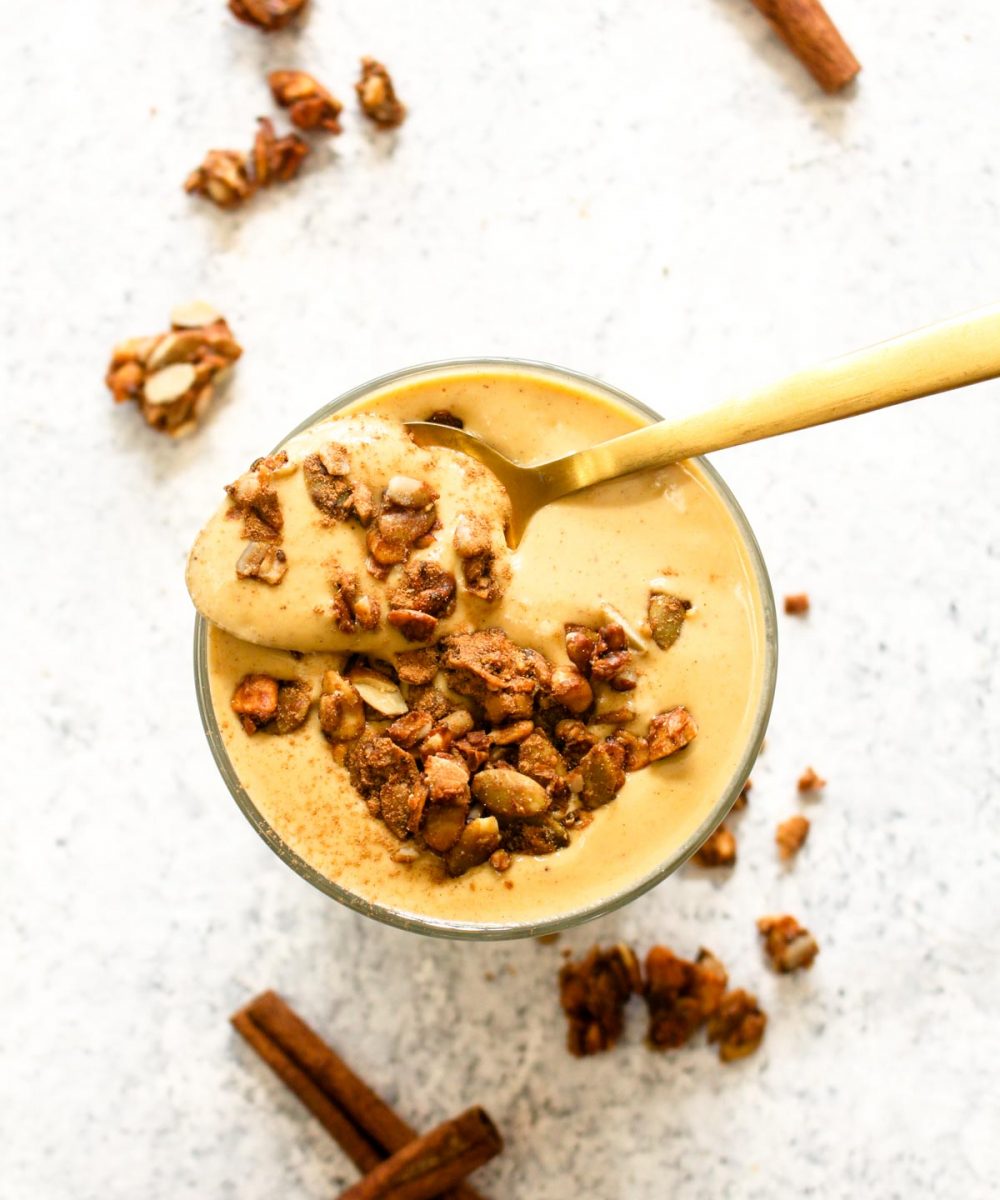 A healthy breakfast, this Low Sugar Sweet Potato Pie Smoothie is loaded with protein, fats, and fiber to keep you full until lunch! this 10 minute breakfast recipe is vegan, raw, paleo, and gluten free! Plus, it tastes like a slice of pie. | CatchingSeeds.com