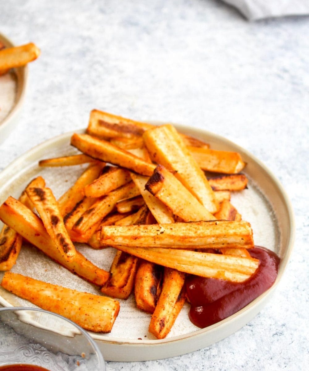 Low carb Jojo's with ketchup.